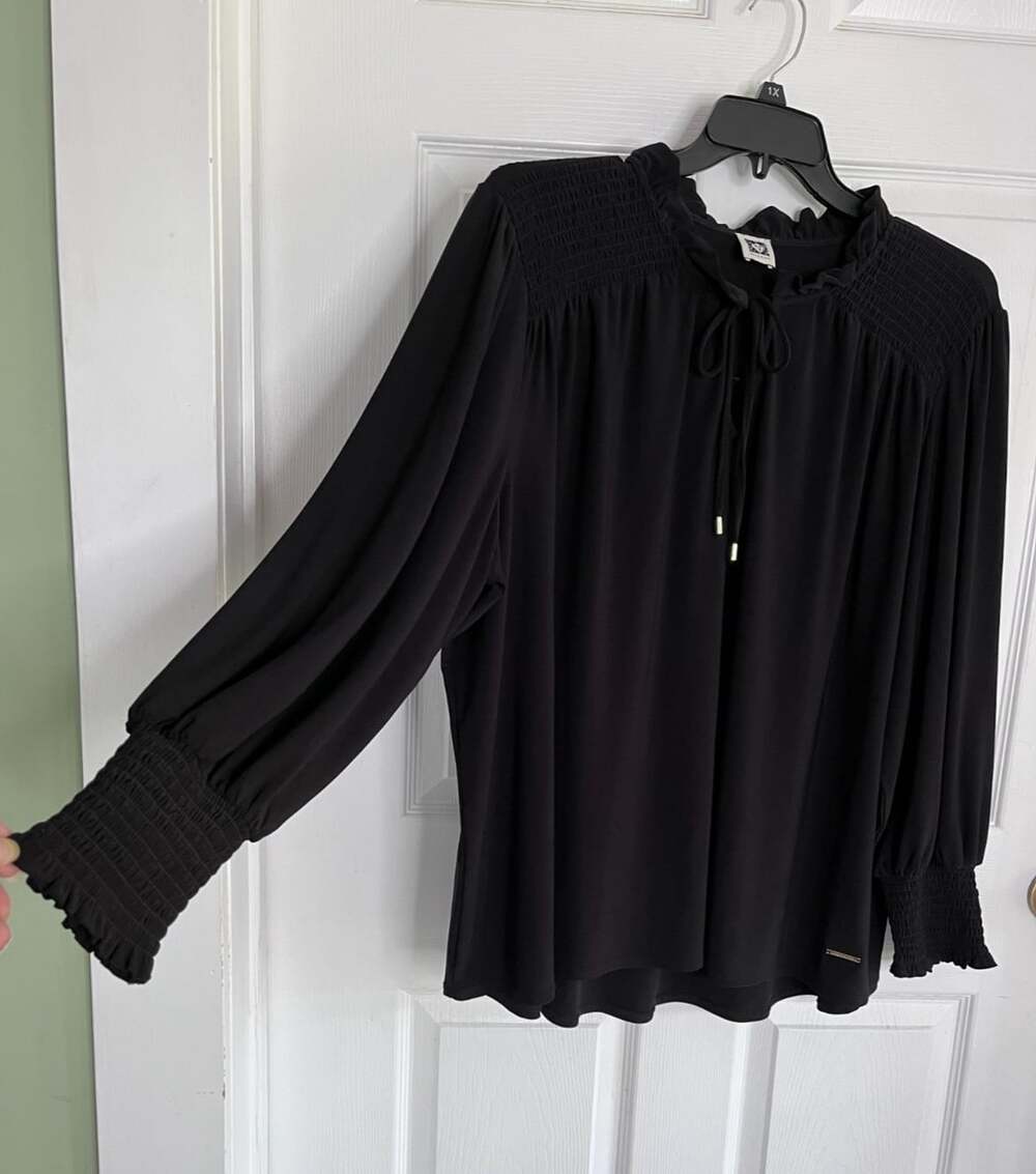 Anne Klein Top 3X Oversized Poet Romantic Whimsigoth Tie Neck Ruffled Smocked